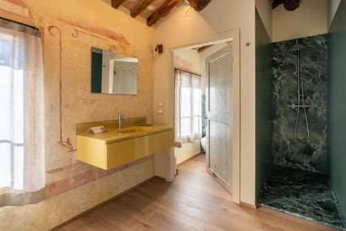 Vonios kambarys apgyvendinimo įstaigoje Il Molino