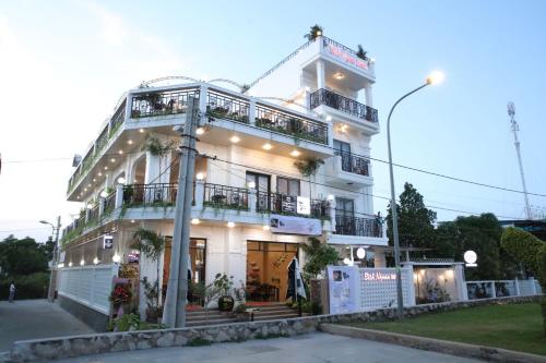 Gallery image of Bich Ngoan HOTEL in Trà Vinh