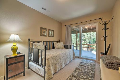 Gallery image of Convenient Apt with Fire Pit about Half-Mi to Lake! in Groveland