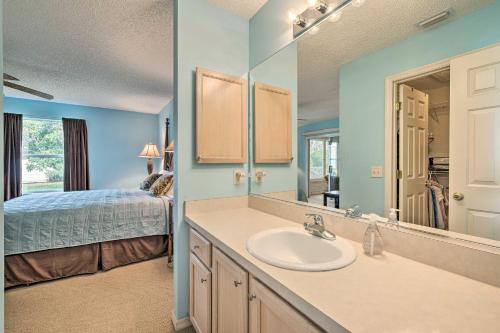 Gallery image of Home in The Villages with Lanai and Private Hot Tub! in The Villages