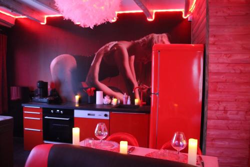 Una cocina o zona de cocina en L'Attrape Rêves - Gîte Le Romantique