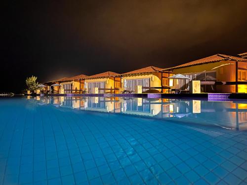 Πισίνα στο ή κοντά στο Búzios Beach Resort by WAM Experience