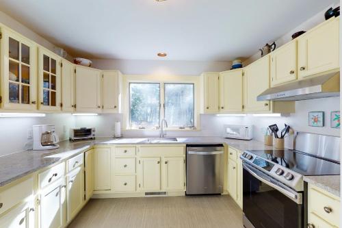 Una cocina o zona de cocina en Vannah Lane