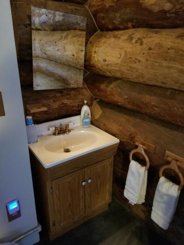 Kylpyhuone majoituspaikassa Northern Sky Lodge