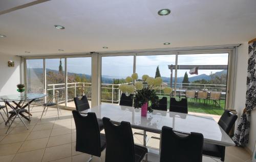 Pet Friendly Home In Les Adrets