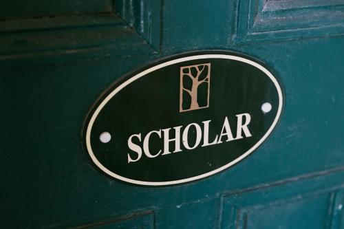 a green door with a school sign on it at Mintaro Hideaway in Mintaro