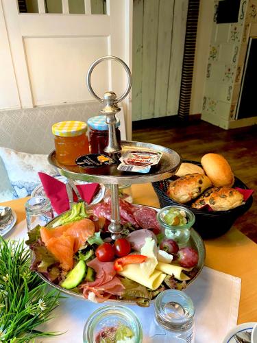 Еда / где поесть недалеко от отеля