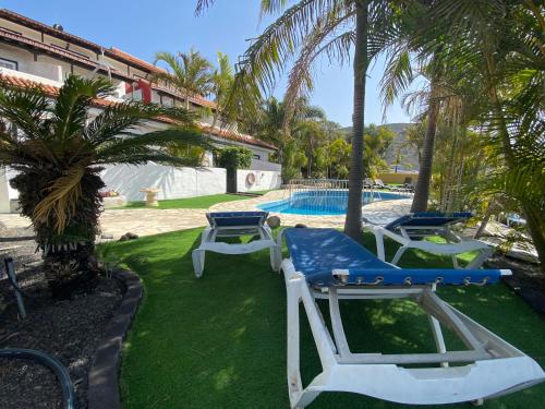 Apartamentos y Bungalows Finca Colón, Fuencaliente de la ...
