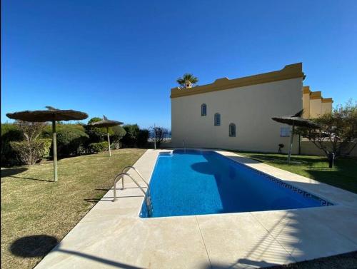 Foto 3 bedroom home with amazing views & outdoor spaces 4