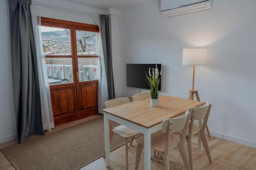 Photo de la galerie de l'établissement Apartamentos Fuendebaños, à Alquézar