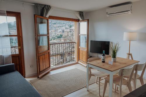 Photo de la galerie de l'établissement Apartamentos Fuendebaños, à Alquézar