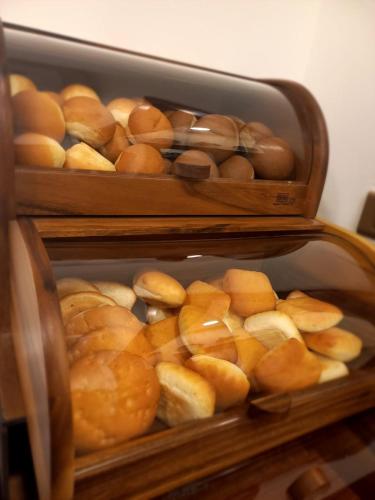 Makanan di atau berdekatan hotel