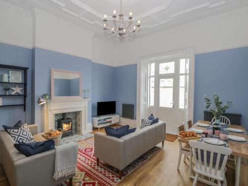 2 Belgravia Mansions