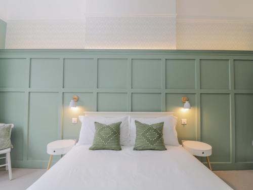 2 Belgravia Mansions – Photos 5