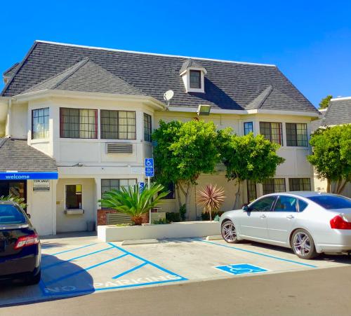 Carlsbad Village Inn – Photos 2