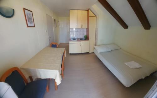 Apartments Toni – Photos 5