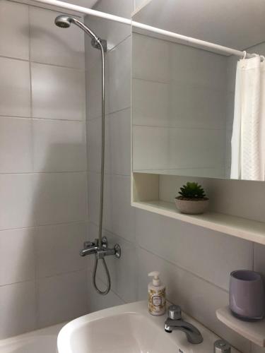 Koupelna v ubytování Departamento a estrenar barrio abasto Rosario