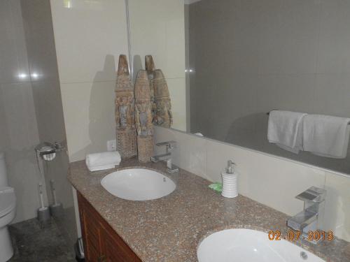 Ένα μπάνιο στο Amed Beach Villa