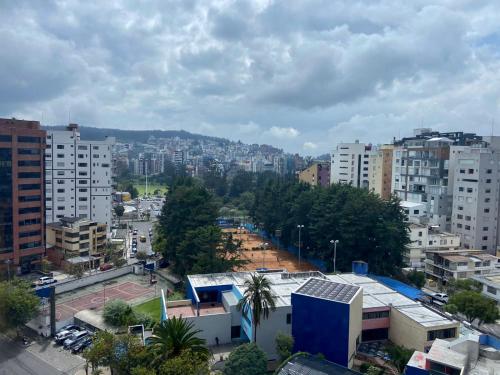 Uma vista geral da montanha ou uma vista da montanha a partir do apartamento
