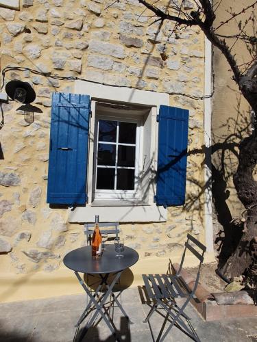 Gallery image of L'angélus, gîte de charme au coeur du vieux village de Sablet in Sablet