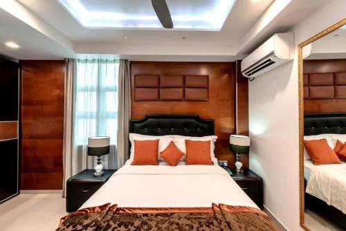 Кровать или кровати в номере Rivethi Beach