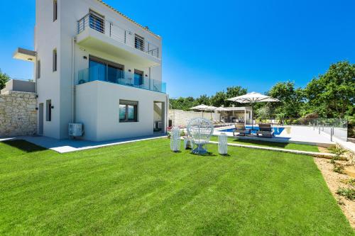 Πισίνα στο ή κοντά στο Luxury Cretan Villas with private pools