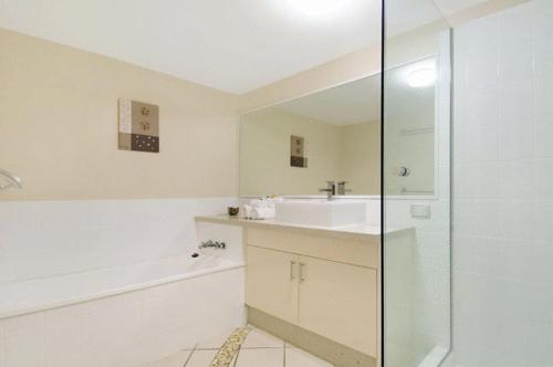 Ένα μπάνιο στο Surfside On The Beach