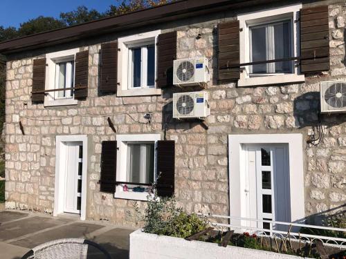 Foto Family Stone house with magical Sea View 6