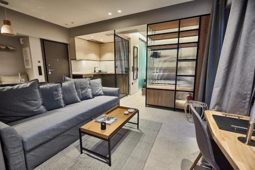 THE VAULT Brand New Loft in Athens Historic Center