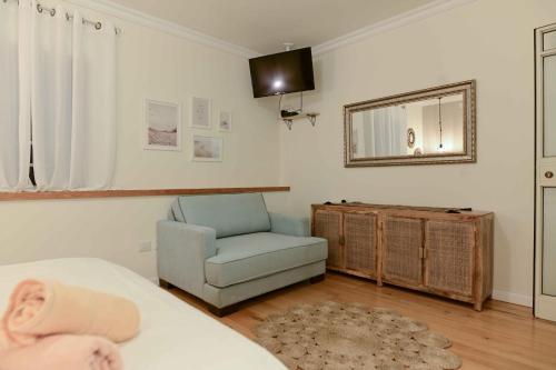 Postel nebo postele na pokoji v ubytování Villa Yotam 4BR Heated pool וילה יותם 4 חדרי שינה בריכה מחוממת
