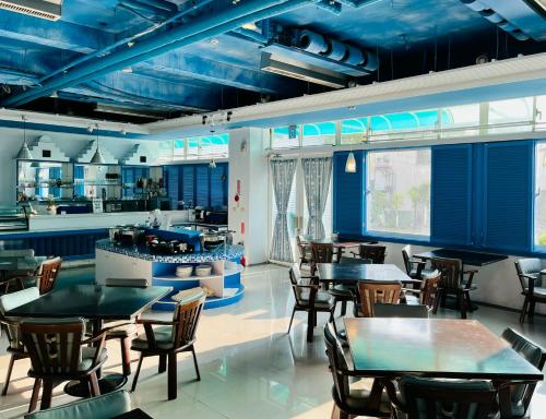 Restorāns vai citas vietas, kur ieturēt maltīti, naktsmītnē Sendale Tainan Science Park Hotel
