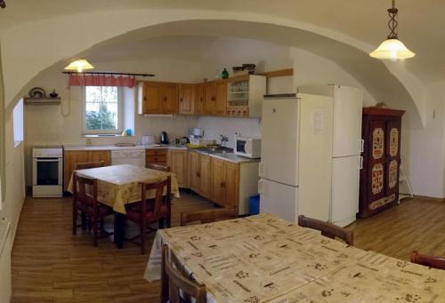 Kuchyň nebo kuchyňský kout v ubytování Chalupa Pod Lípou