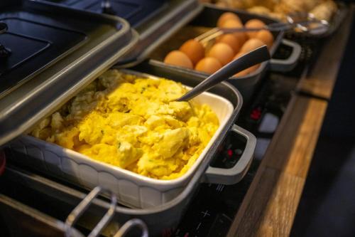 Jídlo v hotelu nebo okolí