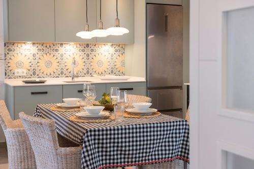 Una cocina o zona de cocina en Sol de Sanlúcar Ático centro Parking incluido