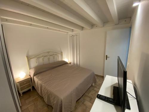Ένα ή περισσότερα κρεβάτια σε δωμάτιο στο Marisa’s House