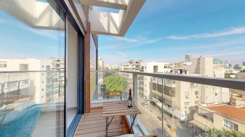 Cozy Ben Yehuda 2BR behind the beach by HolyGuest TO REMOVE