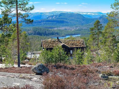 Bergsutsikt från semesterhuset