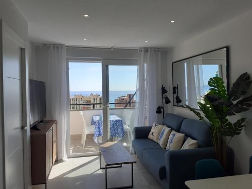 Foto da galeria de Great views terrace apartment em Torremolinos