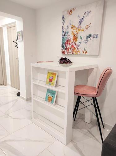 Φωτογραφία από το άλμπουμ του Apartman Dino with heated pool σε Omišalj