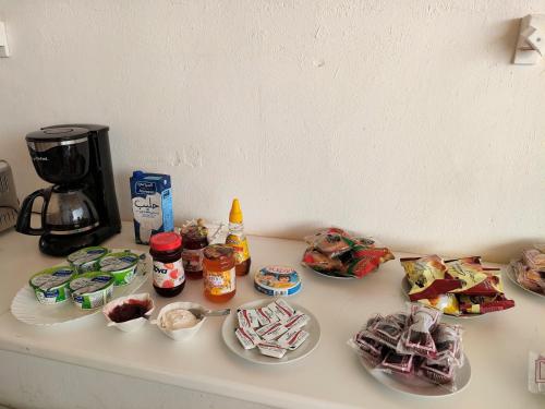 Comida en o cerca de esta habitación en casa particular