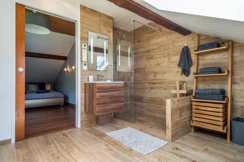 Koupelna v ubytování Luxury Spacious Chalet in Chamonix