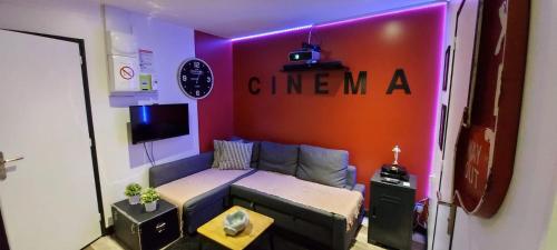 Foto Appartement Cinéma vidéo-projecteur et garage 1
