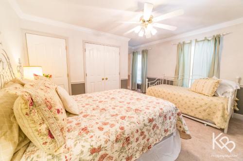 Cama o camas de una habitación en Kick Back Ranch