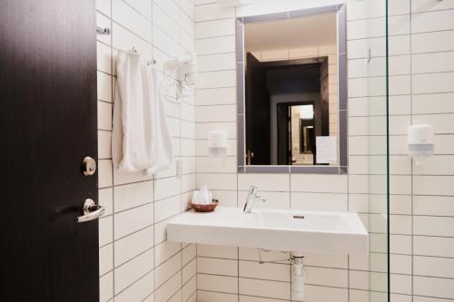 Et badeværelse på Montra Hotel Hanstholm