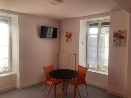Gallery image of Les Papoulis in Saint-Laurent-sur-Sèvre