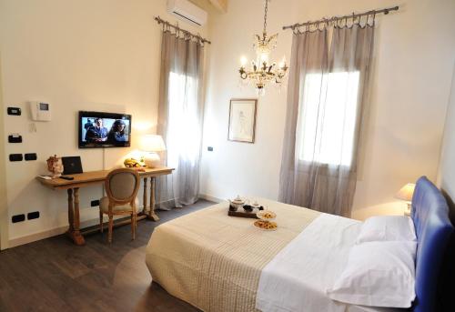Gallery image of La Finestra sul Porto in Cesenatico
