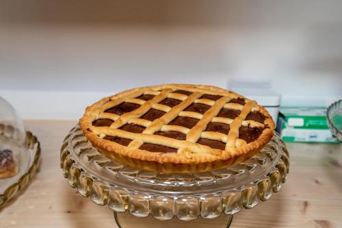 a pie sitting on top of a table at Romeo&giuliet in Marsala