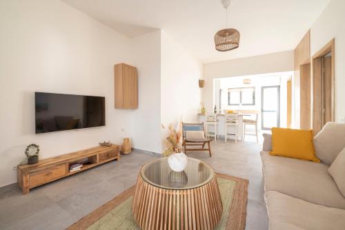 Irene's Sunny apartment
