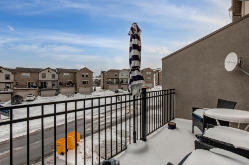 Μπαλκόνι ή βεράντα στο Modern Retreat Minutes To Park City
