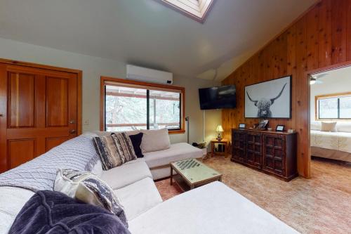 Tahquitz View Chalet – Photos 2